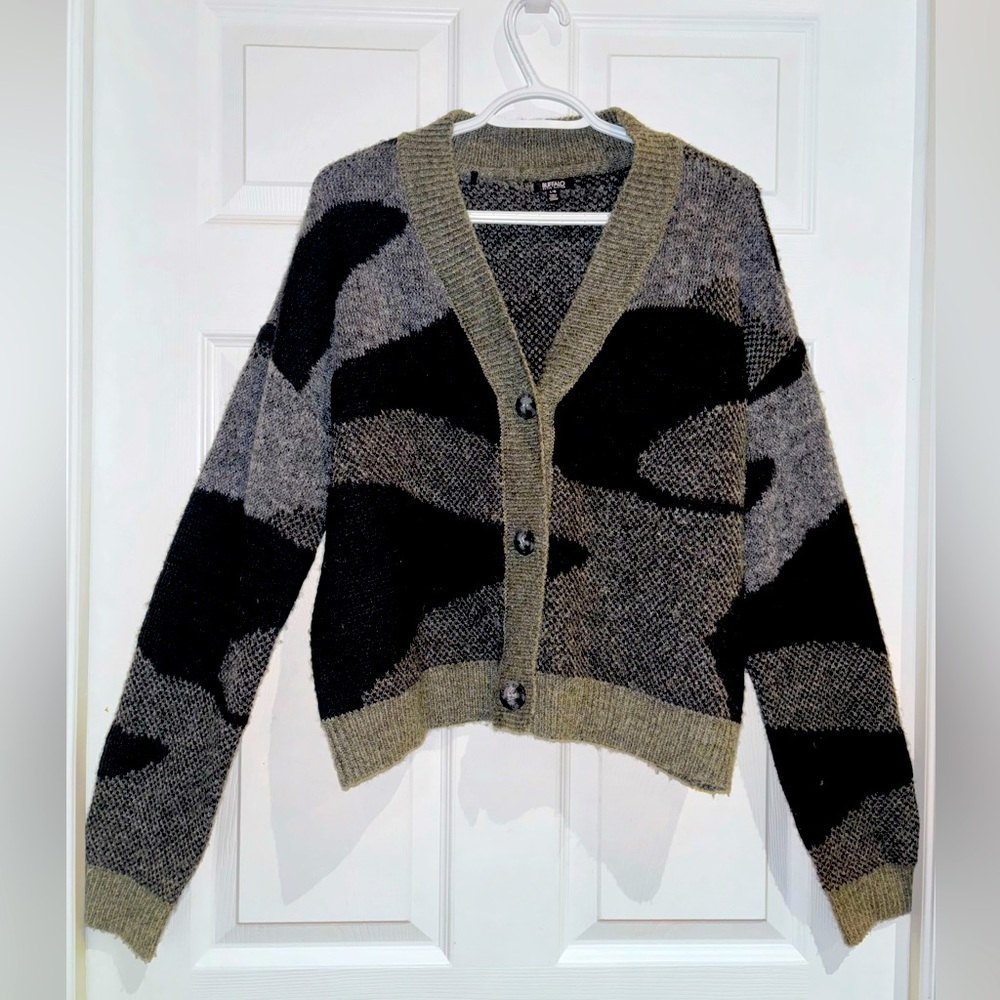 BUFFALO DAVID BITTON CROPPED CARDIGAN SZ L